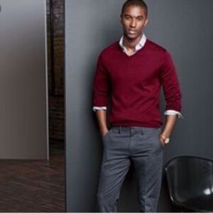J. Crew Slim 100% merino wool V-neck sweater Men's size XL Cranberry Red